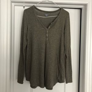 Aerie Henley- green